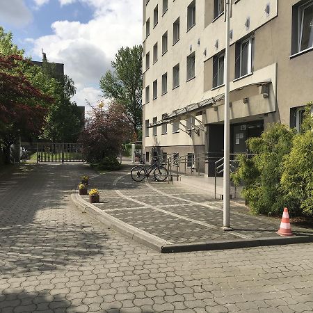 Gosciniec Tombor Aparthotel Katowice Buitenkant foto